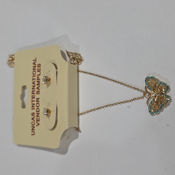 Gold Turquoise Butterfly Pendant Necklace & Stud Earrings Set – Women’s Jewelry - Picture 3 of 8